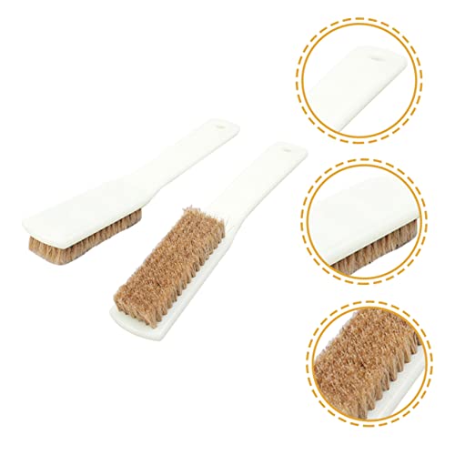 2Pcs Bouldering Brush Premium Boar Hair Stone Cleaning Brush for Climbing Rocks Handle for Easy Use and Carrying for Climbing Enthusiasts