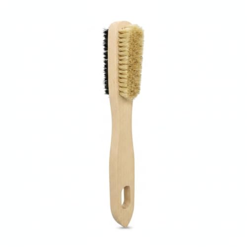 Climbing Brush with Boar Bristles and Beech Wood Handle for Chalk Removal (1 PC)