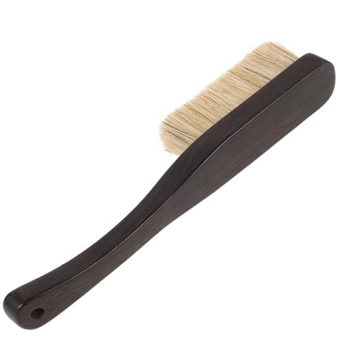 TEHAUX Boar Hair Rock Climbing Chalk Brush with Sustainable Wooden Handle Quick-Drying Natural Bristles for Outdoor Bouldering and Gym Wall Grip Cleaning Tool Gentle Dust Remover for All