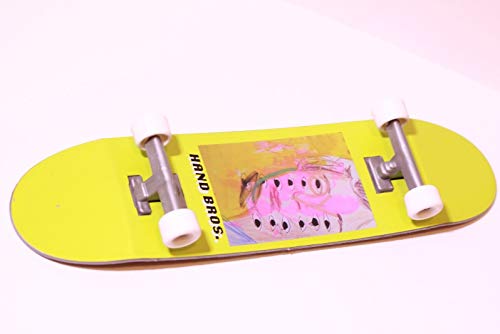 LOT of 2 HANDBROS Handboard Skateboard 27cm 10.5 inch Tech Large Finger Toy Board W/Grip x2