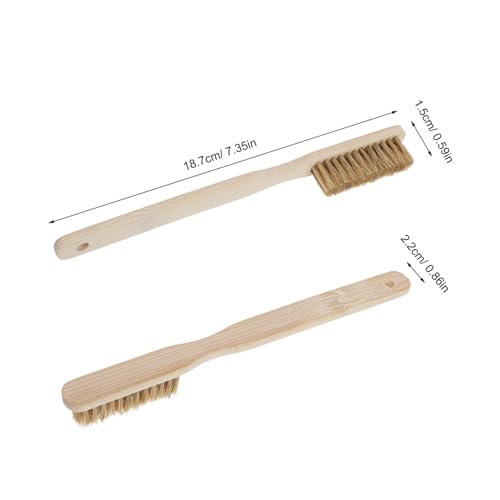 Rock Climbing Brush with Wood Handle and Firm Bristles for Removing Chalk and Dirt, Powerful Scrubbing Tool for Indoor and Outdoor Climbing Surface Cleaning