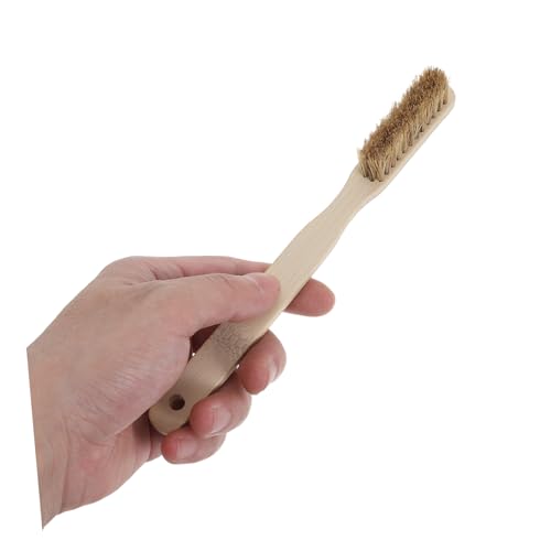 Rock Climbing Brush with Wood Handle and Firm Bristles for Removing Chalk and Dirt, Powerful Scrubbing Tool for Indoor and Outdoor Climbing Surface Cleaning