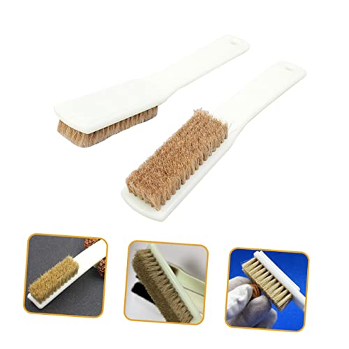 2Pcs Portable Bouldering Brush with Thick Boar Hair Bristles for Efficient Stone Cleaning Climbing Brush for Outdoor and Indoor Use Sports