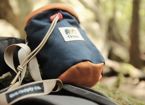 Classic Chalk Bag for Rock Climbing, Bouldering Chalk Bag Bucket with Quick-Clip Belt, Zippered Pockets and Pouch - Perfect Indoor/Outdoor Rock Climbing Gear Equipment - color: Midnight Blue & Red