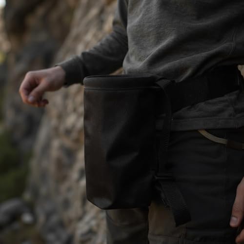 Bouldering Chalk Bag with Quick-Adjust Waist Belt, Oxford Cloth 840D, 7.5X4.9X4.9 in, for Rock Climbing, Weight Lifting, Plus Gymnastics