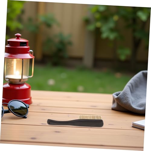 Homoyoyo Outdoor Climbing Chalk Brush with Natural Boar Hair Bristles and Wood Handle for Cleaning Rock Holds and Natural Rock, Quick Drying and Sturdy Tool for Professional Climbers
