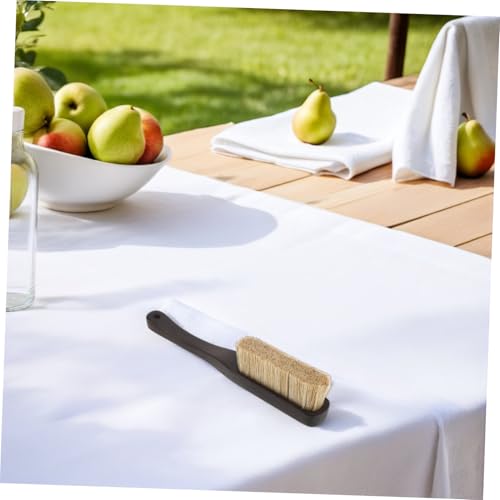 Wakauto Climbing Brush Boar Hair Bristles Wooden Handle Outdoor Climbers Tool Efficiently Removes Chalk and Dirt Natural Surfaces Lightweight Design Lengthy Climbs