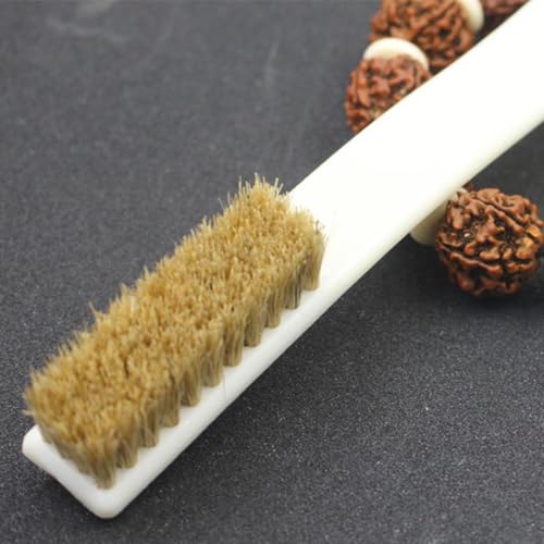 KALLORY 2pcs Boars Hair Cleaning Brush for Rock Climbing Holds with Sturdy Handle, 96-Hole Walnut Stone Scrubbing Tool for Outdoor Bouldering and Climbing Sports Supplies