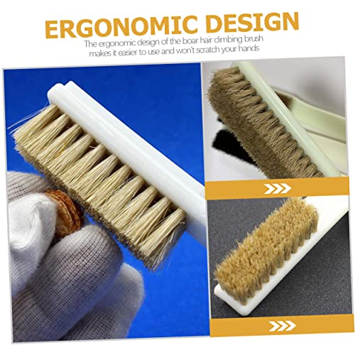 KICHOUSE 2pcs Boar Hair Bouldering Brush Compact Cleaning Tool for Sports Climbing Handle for Chalk Removal Rocks