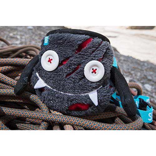 8BPLUS Chalk Bag for Rock Climbing and Bouldering, Chalk Pouch incl Belt & Biner – Cute Funny Character Design, Wide Opening, Gear with Personality, Gift for Climbers - style: DUNCAN