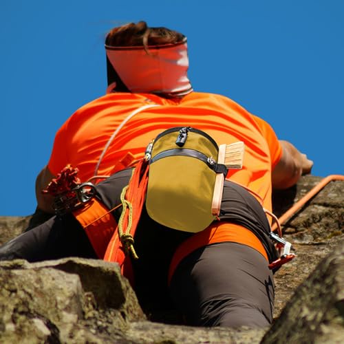 DONGKER Climbing Chalk Bag,Drawstring Bouldering Chalk Bag Bucket with Adjustable Belt & Zippered Storage Pockets for Rock Climbing Bouldering - color: yellow