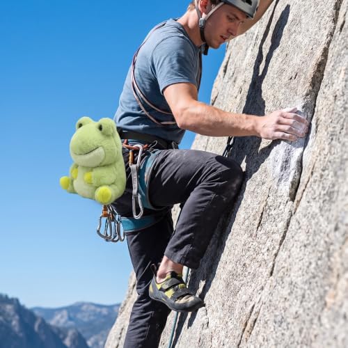 Cute Frog Plush Chalk Bag for Rock Climbing, Soft Fluffy Animal Climbing Magnesium Pouch with Adjustable Belt, Novelty Stylish Chalk Bucket for Bouldering Gym Training